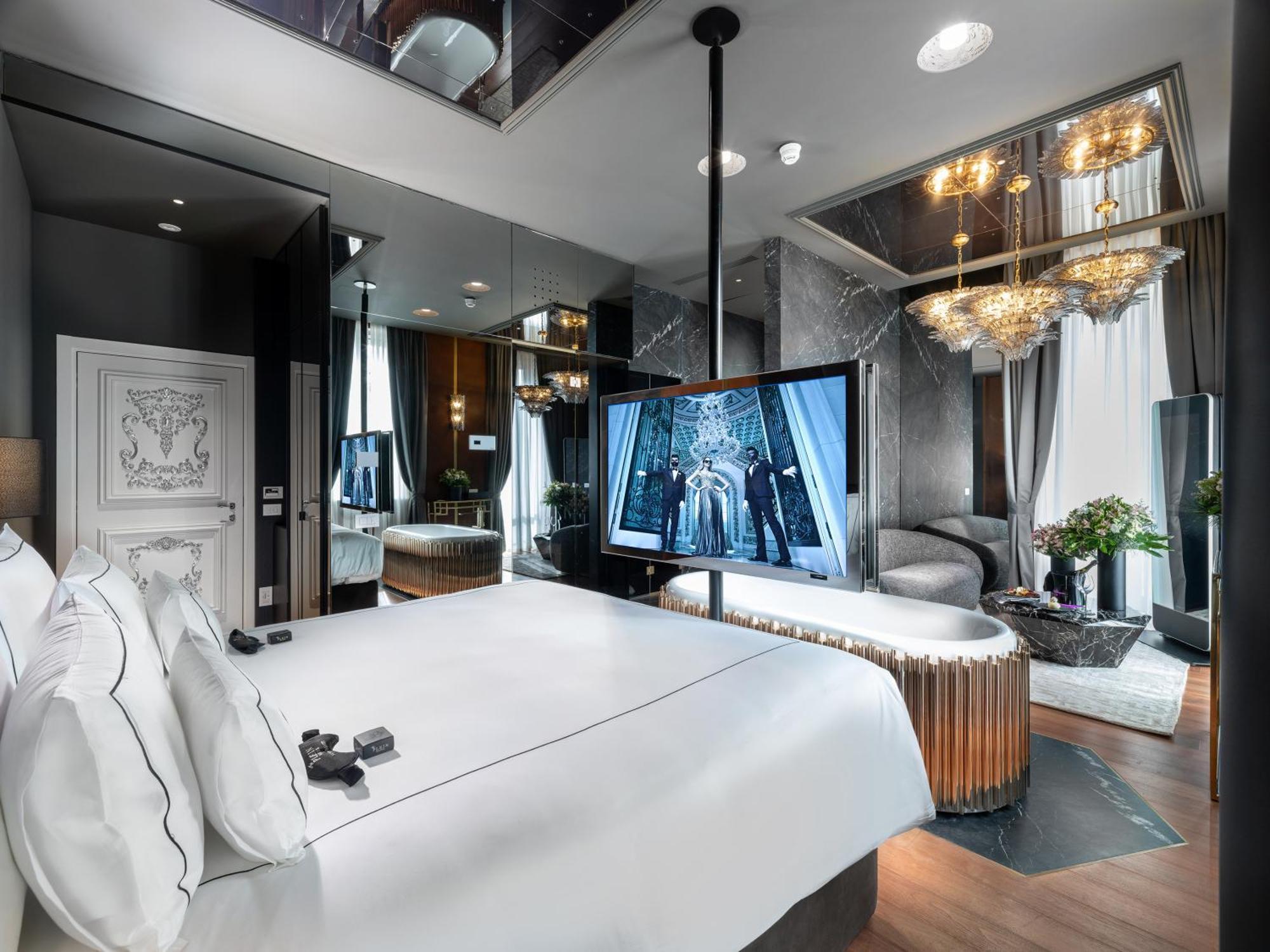 The Plein Hotel - Small Luxury Hotels Of The World Milan Bagian luar foto