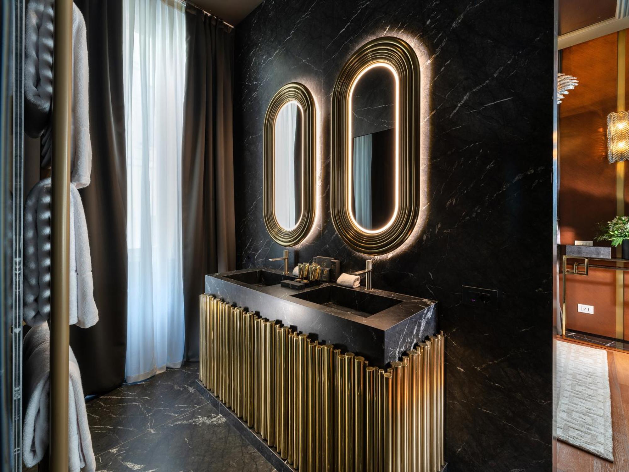 The Plein Hotel - Small Luxury Hotels Of The World Milan Bagian luar foto